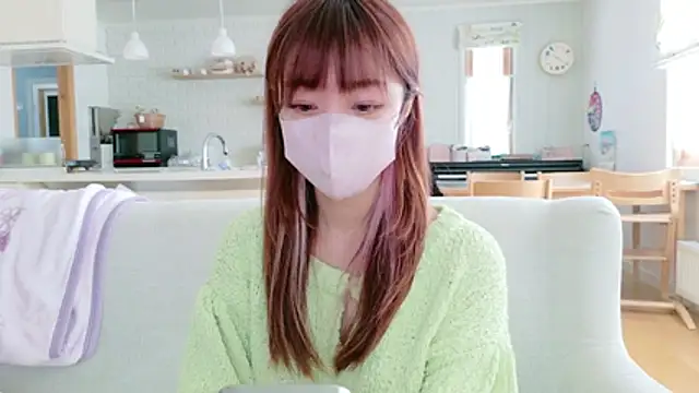 Snapshot of SUZU_1201 chatting on February 22, 2026, 1:19 am SUZU 1201 online show from February 22, 2026, 1:19 am