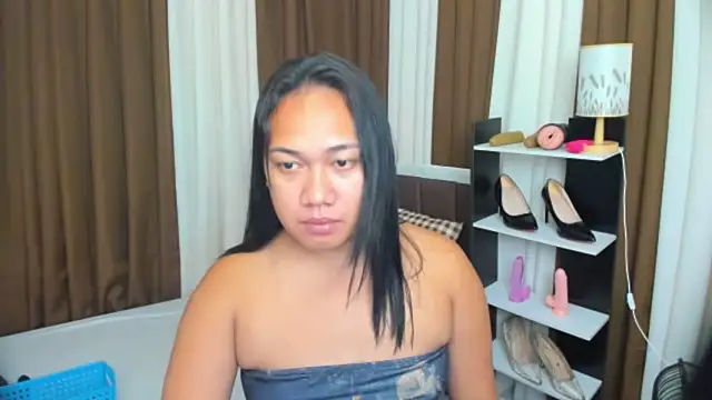 TsUncutKaren online show from September 21, 2025, 4:34 pm