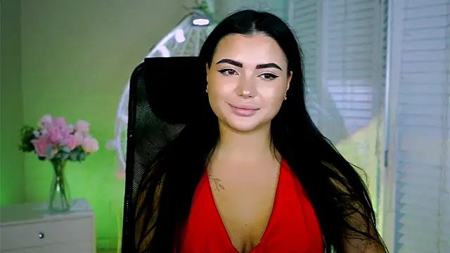 NaomiWilsons online show from November 16, 2025, 12:54 pm