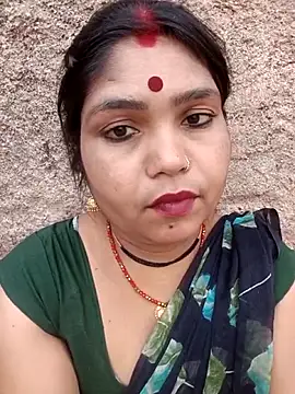 Priya tyagi online show from October 8, 2025, 10:50 am