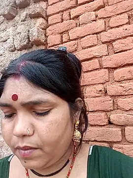 Priya tyagi online show from October 9, 2025, 11:00 am