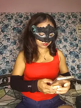 Snapshot of yours_sugar_babe chatting on April 19, 2026, 10:38 am yours sugar babe online show from April 19, 2026, 10:38 am
