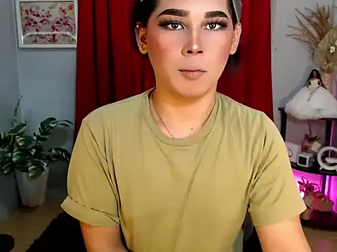 Snapshot of Kiethmadison_Miller chatting on November 10, 2025, 6:40 am Kiethmadison Miller online show from November 10, 2025, 6:40 am