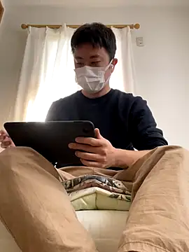 szk2412 online show from October 18, 2025, 1:29 am