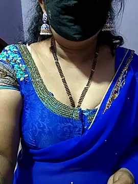 luci-queen online show from October 12, 2025, 6:31 pm