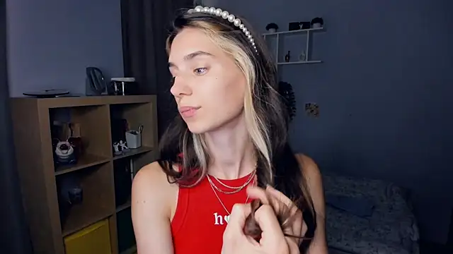 Snapshot of AntonettaTarring chatting on September 10, 2025, 7:29 am AntonettaTarring online show from September 10, 2025, 7:29 am