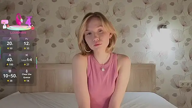ameliamurrr online show from October 10, 2025, 7:20 am