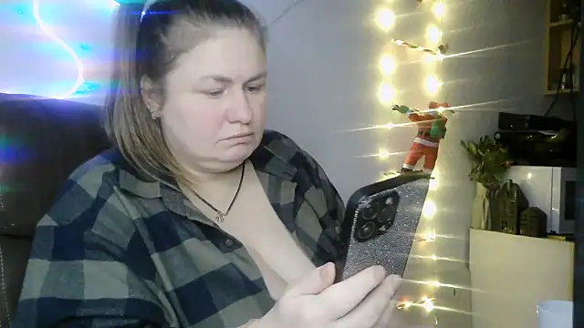 MartaXLove online show from December 13, 2025, 8:04 pm