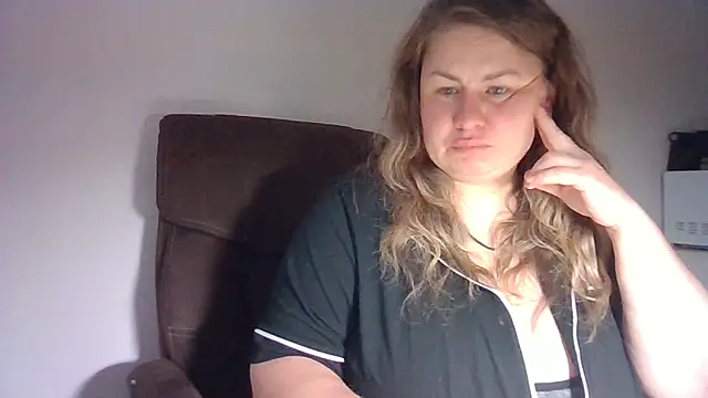 MartaXLove online show from September 21, 2025, 2:22 pm