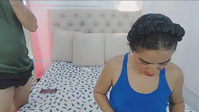 charlotte dante212 online show from November 26, 2025, 4:34 am