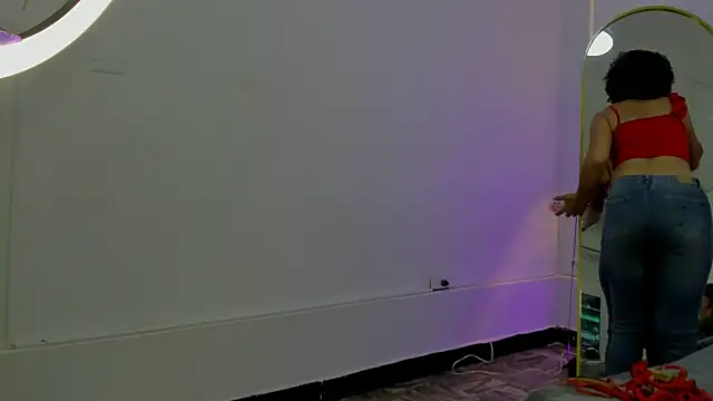 charlotte dante212 online show from April 12, 2026, 3:43 am