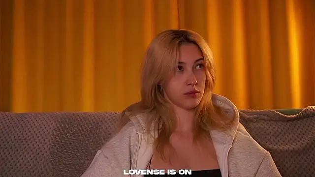 AngelicRice online show from March 16, 2026, 1:26 pm