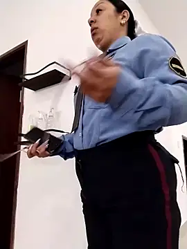 CRISTAL  11 online show from November 25, 2025, 12:27 pm