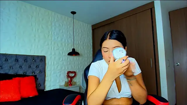 Snapshot of zoe01_dl chatting on November 4, 2025, 5:39 pm zoe01 dl online show from November 4, 2025, 5:39 pm