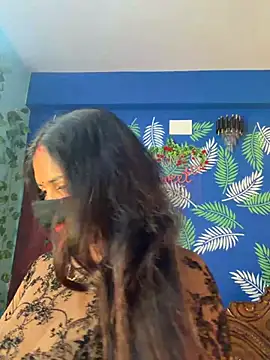 Snapshot of V-Hot-Sweti chatting on June 26, 2026, 6:14 pm V-Hot-Sweti online show from June 26, 2026, 6:14 pm