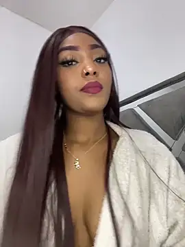 zaracollins01 online show from March 27, 2026, 7:26 pm