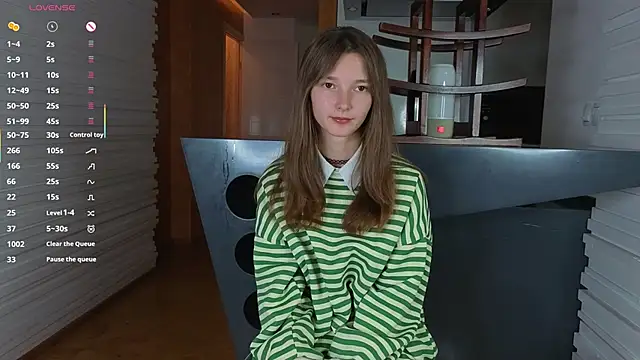 Snapshot of DongMolt chatting on September 13, 2025, 5:13 pm DongMolt online show from September 13, 2025, 5:13 pm