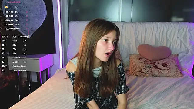 Snapshot of DongMolt chatting on September 16, 2025, 6:31 pm DongMolt online show from September 16, 2025, 6:31 pm