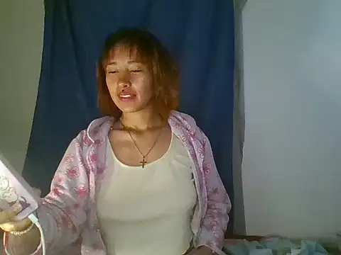 Charlotte morhh online show from October 10, 2025, 3:35 pm