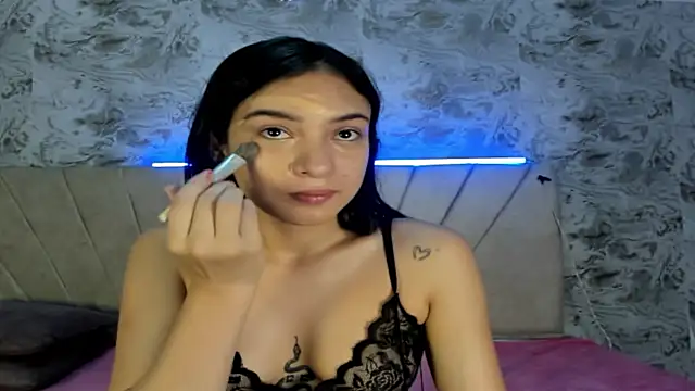 violet 77711 online show from October 10, 2025, 11:22 am