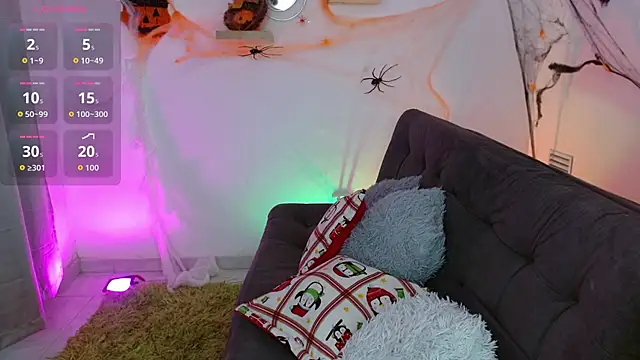 antonella n brian online show from October 31, 2025, 6:59 pm