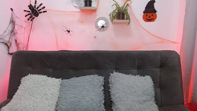 antonella n brian online show from October 16, 2025, 6:27 pm