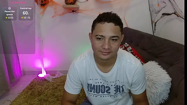 antonella n brian online show from October 29, 2025, 6:40 pm