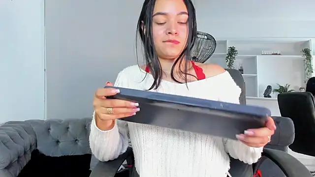 Elen CR online show from October 8, 2025, 12:50 pm