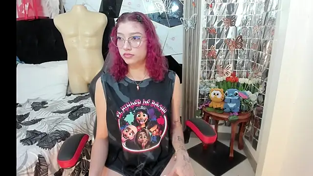 sophia arevalo online show from March 29, 2026, 4:14 am