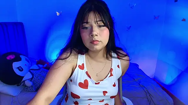 Snapshot of annie-russel chatting on March 21, 2026, 3:19 am annie-russel online show from March 21, 2026, 3:19 am