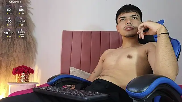 Snowlann online show from October 25, 2025, 6:41 pm