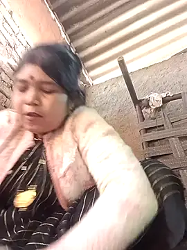 Snapshot of Rashili_jaan chatting on February 17, 2026, 3:59 am Rashili jaan online show from February 17, 2026, 3:59 am