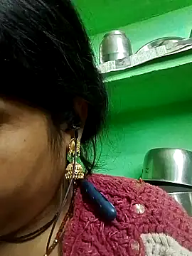 Rashili jaan online show from November 6, 2025, 9:30 pm