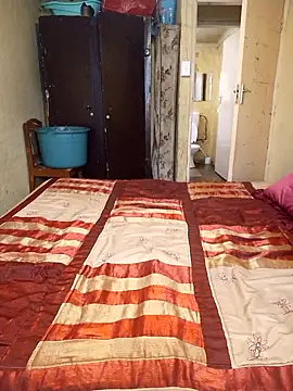 Snapshot of Hluga_25 chatting on November 15, 2025, 2:10 pm Hluga 25 online show from November 15, 2025, 2:10 pm