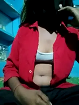 Snapshot of Pari_queen_44 chatting on October 26, 2025, 4:51 pm Pari queen 44 online show from October 26, 2025, 4:51 pm