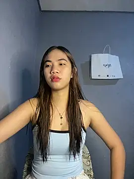 Shy SexyLady online show from May 27, 2026, 11:50 am