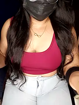 Snapshot of Sexy_Anshika chatting on August 5, 2026, 4:45 pm Sexy Anshika online show from August 5, 2026, 4:45 pm