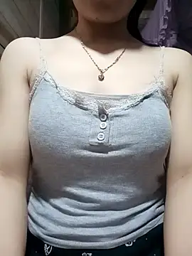LucyyLy online show from June 14, 2026, 12:40 am