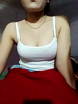 LucyyLy online show from October 30, 2025, 11:34 pm