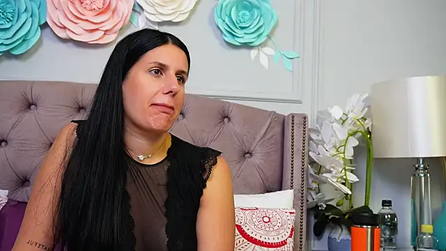 Snapshot of LunaRoseeX chatting on September 29, 2025, 3:35 am LunaRoseeX online show from September 29, 2025, 3:35 am