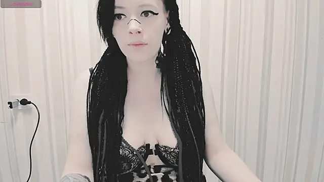Snapshot of Polly_Jameson chatting on October 22, 2025, 7:19 am Polly Jameson online show from October 22, 2025, 7:19 am
