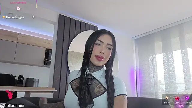belllbonniie online show from June 1, 2026, 8:19 pm