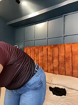 Tayler Kim online show from March 24, 2026, 4:40 pm