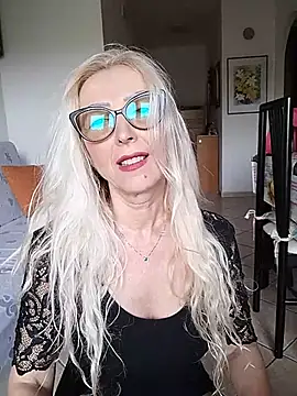  sexyBLONDE46  online show from March 18, 2026, 9:56 am