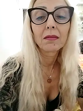 Snapshot of _sexyBLONDE46_ chatting on January 15, 2026, 8:45 pm sexyBLONDE46 online show from January 15, 2026, 8:45 pm