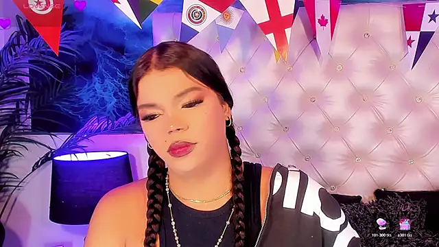 Valeria Swett  online show from June 15, 2026, 8:19 pm