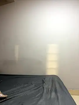  Chloe Smith online show from November 26, 2025, 3:39 am