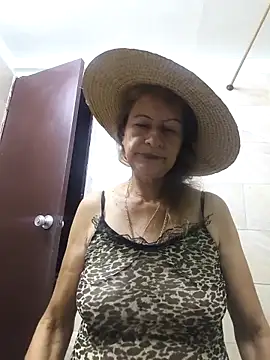 MaryLunne online show from April 9, 2026, 11:05 am