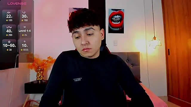 Snapshot of Nicolas_James_Sc chatting on February 6, 2026, 1:29 pm Nicolas James Sc online show from February 6, 2026, 1:29 pm