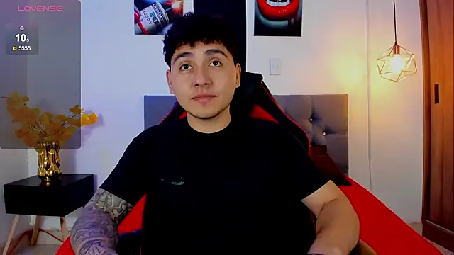 Nicolas James Sc online show from October 16, 2025, 2:25 pm